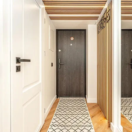 公寓 Cozy Loft In Center