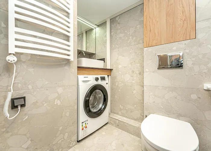 Cozy Loft In Center *